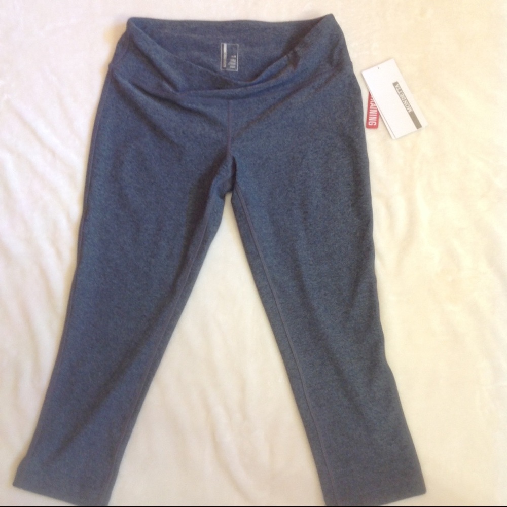 🌸NWT🌸 Mondetta workout capris